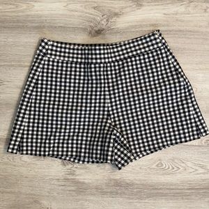 Gingham shorts by Gap